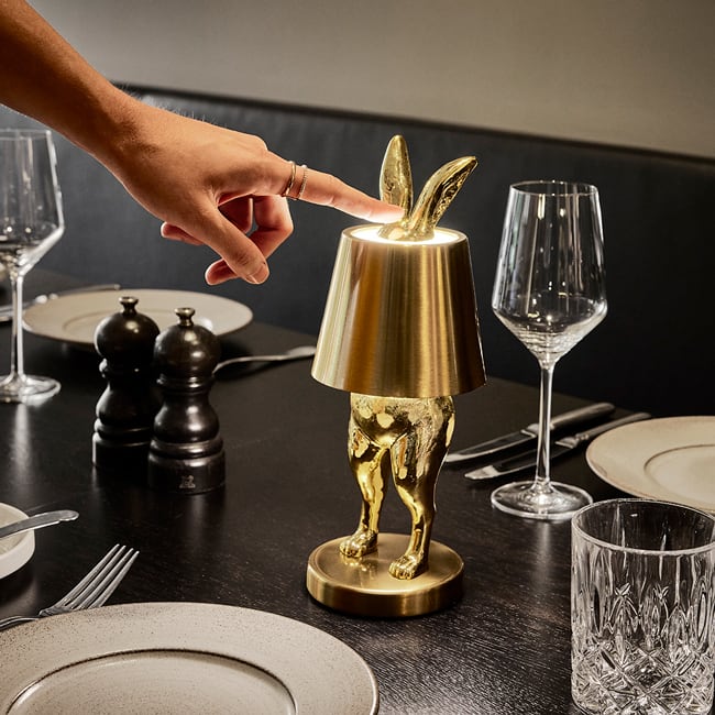 Lampada da Tavolo Coniglio LED Hiding Rabbit, oro lucido